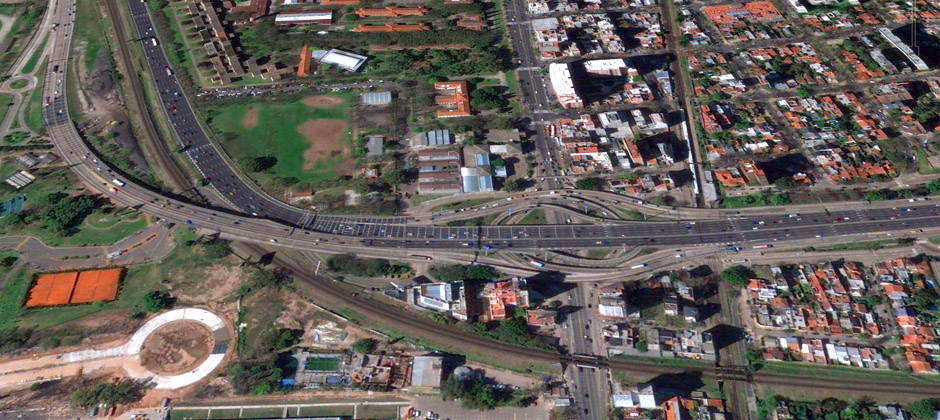 Acceso Oeste, Buenos Aires, Argentina